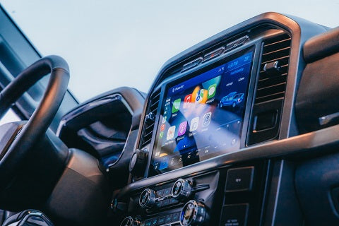 3 Must-Have Features of A Car Navigation System