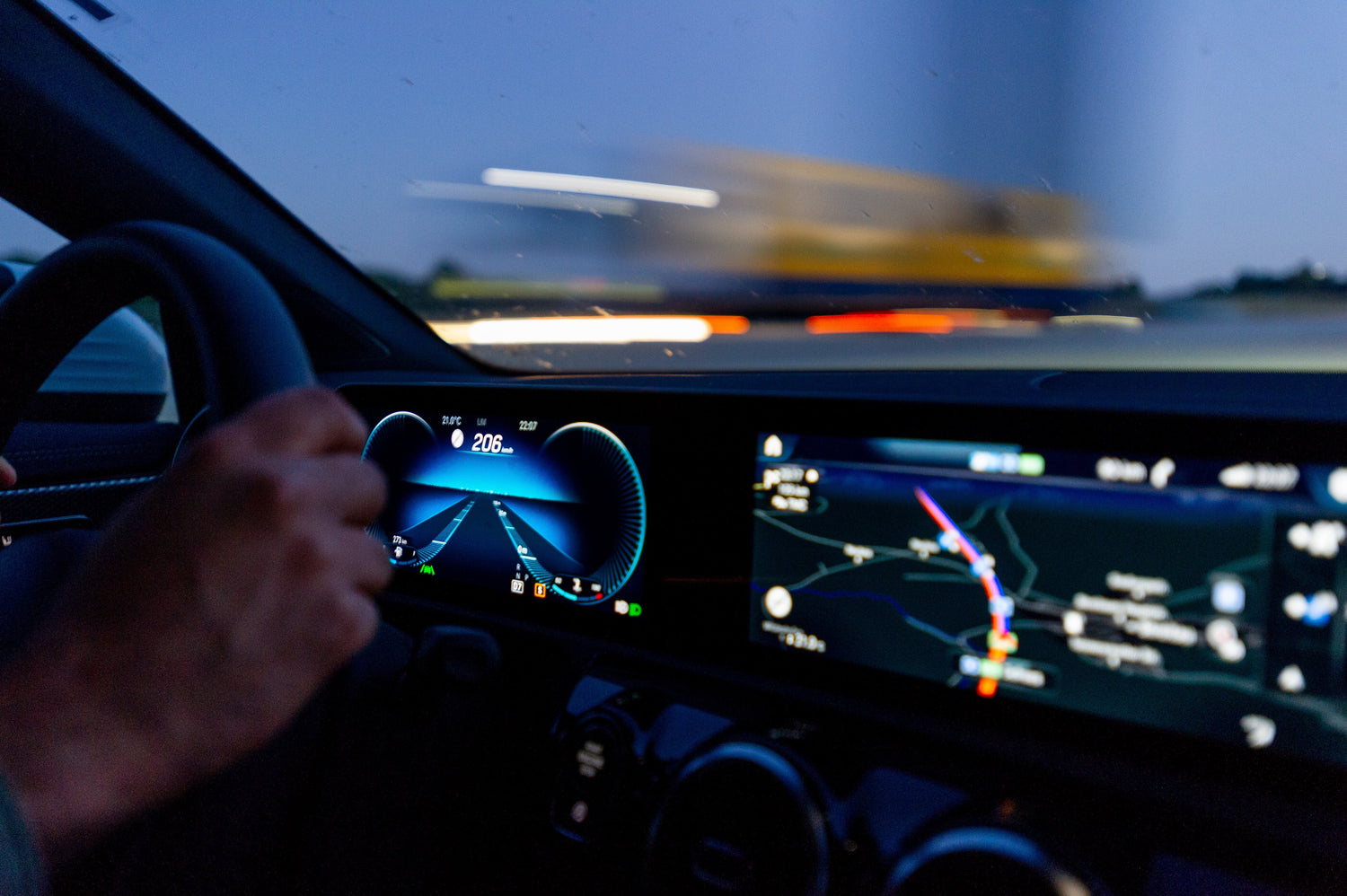 Display Technology Trends Shaping The Automotive Future